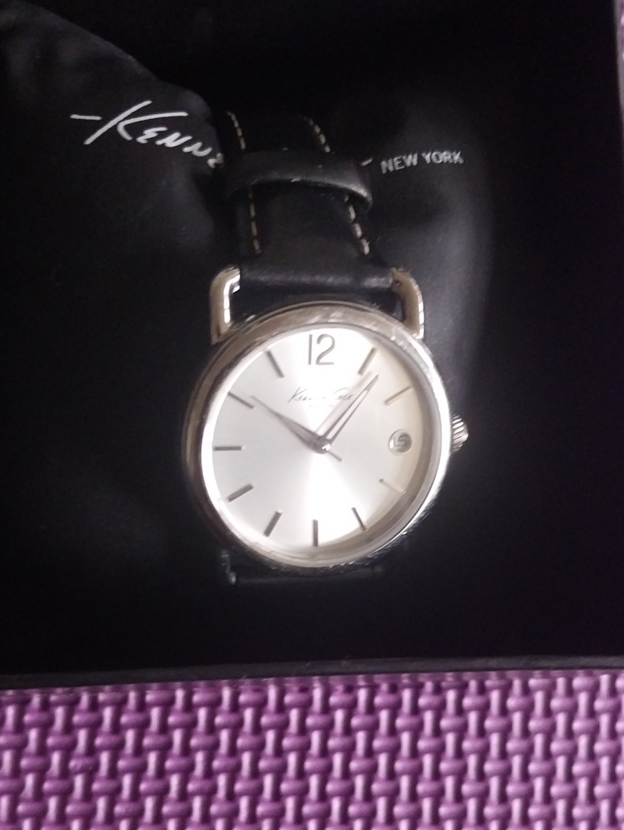 Kenneth Cole Womans Silver Dial Black Leather Strap Watch
